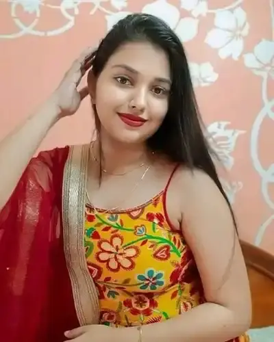 Call Girl in Amboli
